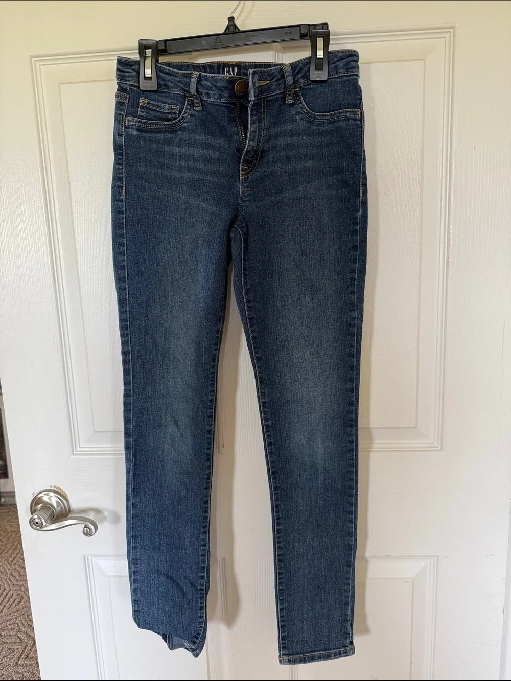 GAP Skinny Jeans in Dark Indigo Wash